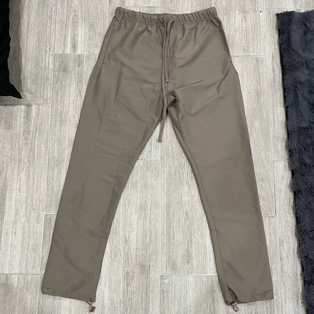 Men's Tan Pants